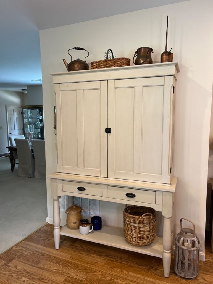 Hiddenworth  Millcreek Online Estate Auction! 