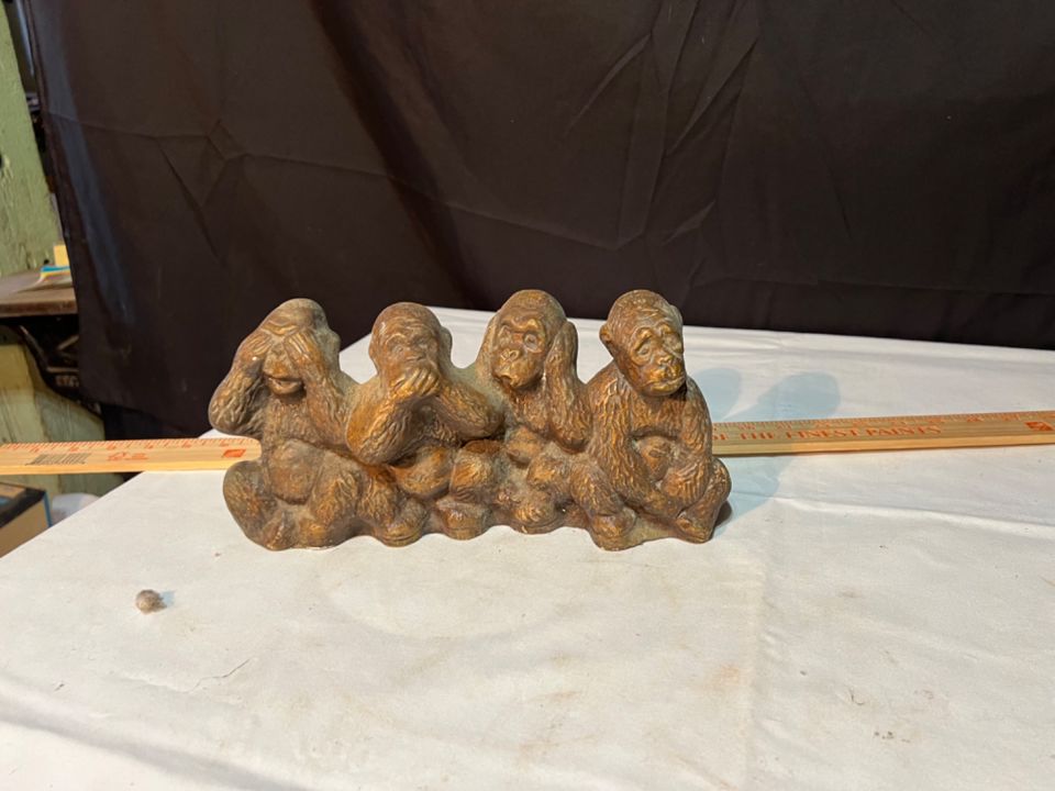 Round 2 of Antiques and Collectibles! All Items Starting at $5! 98% have no reserve!! 