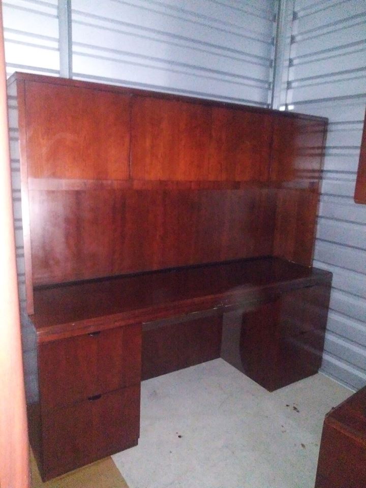 520 Estate Things - Office Furniture 