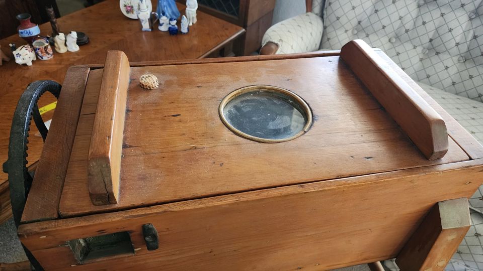 Mesa Online Auction