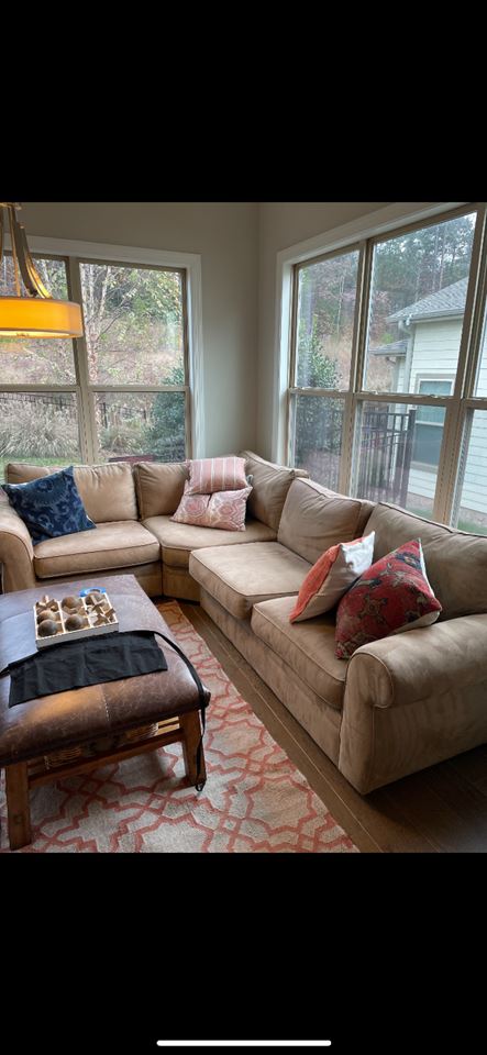 Pottery Barn. Show Home quality items. Incredible on-line Estate Sale