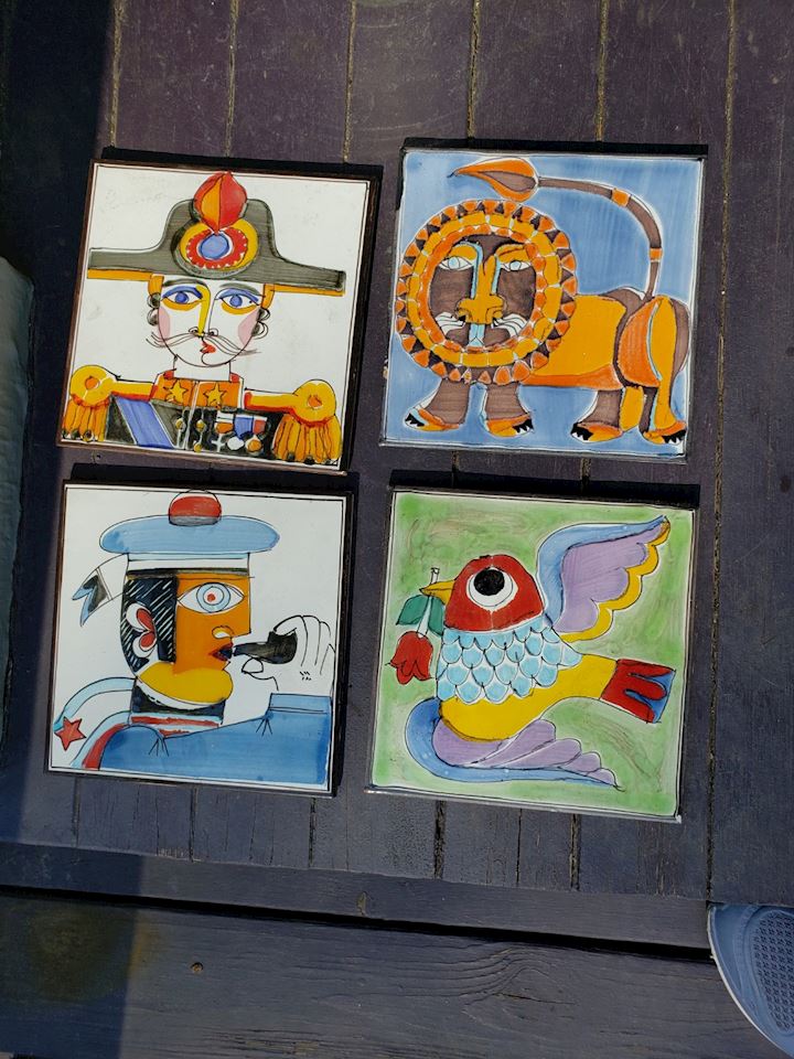 MT House Sells Silver, Coins, Dolls, Home Gym!