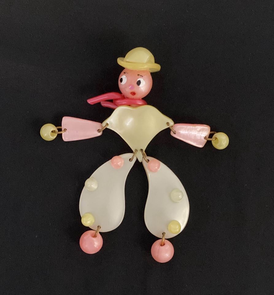 Fantastic Finds - Furniture, Jewelry, Clothing, Perfume, Collectibles