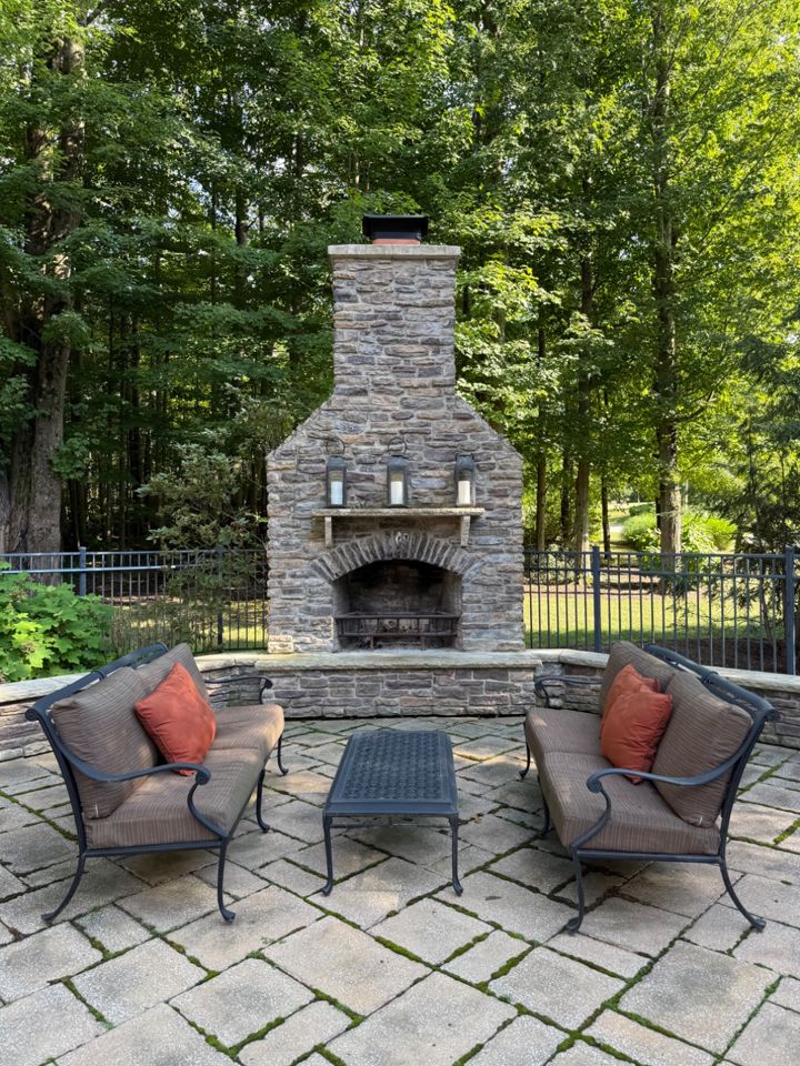 Exceptional Hiddenworth Online Auction!  