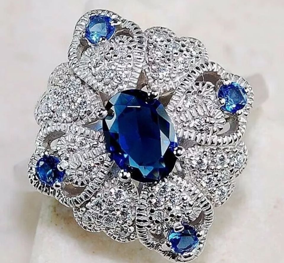 Hurry! Get it for Christmas!Top Quality!Beautiful Jewlery!