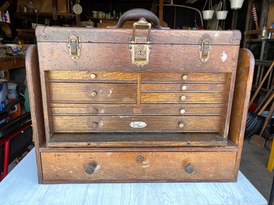 Riverside Estate Online Auction - Collectibles, American Legion, Antiques, Furniture, Unique Finds