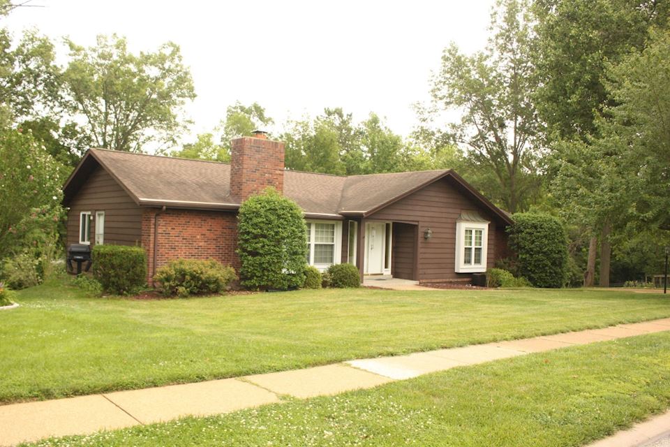 1st of Two Massive Mid Century Ballwin Sales This is a Great Chance To Bid At Our Online Auction.