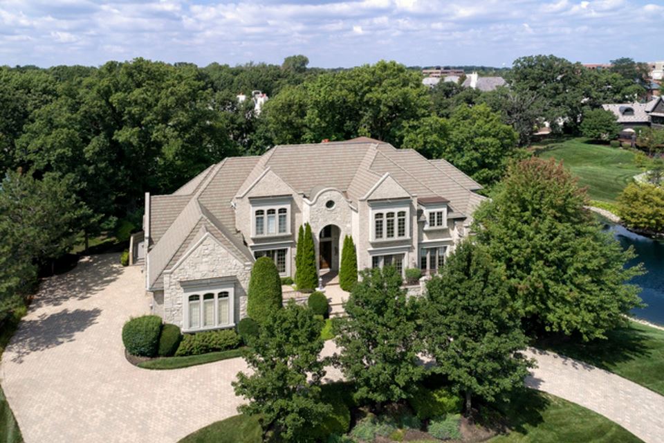 Burr Ridge High End Buy It Now Online Estate Sale - 8,700 Sq Ft - Beautiful Furniture, Art, Decor