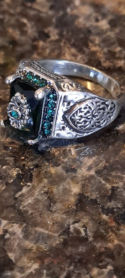 New Items,Coins, Gemstones,Jewelry! Gucci Ray-Ban