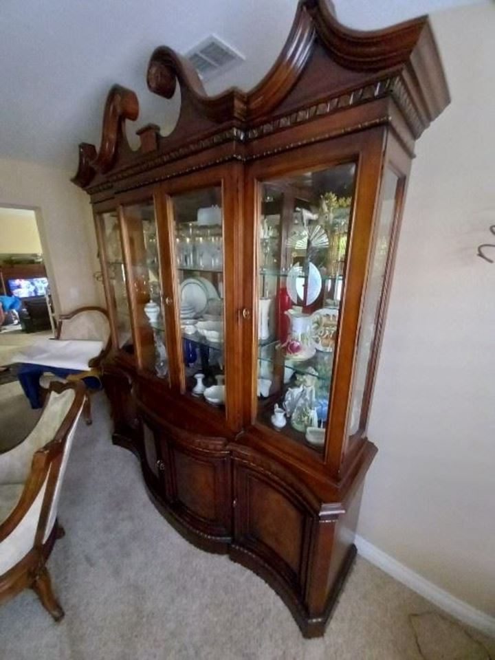 Luxury home antiques & collectables available for sale
