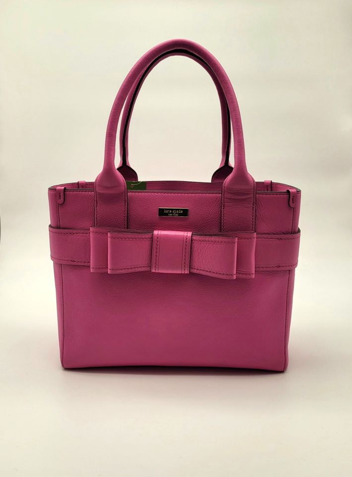 Mid Century Furniture, Handbags, Shoes, Gifts & More