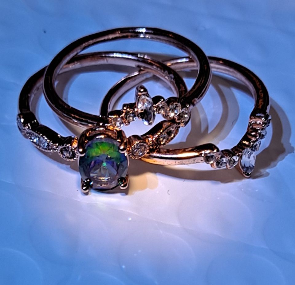  Treat yourself to jewels!