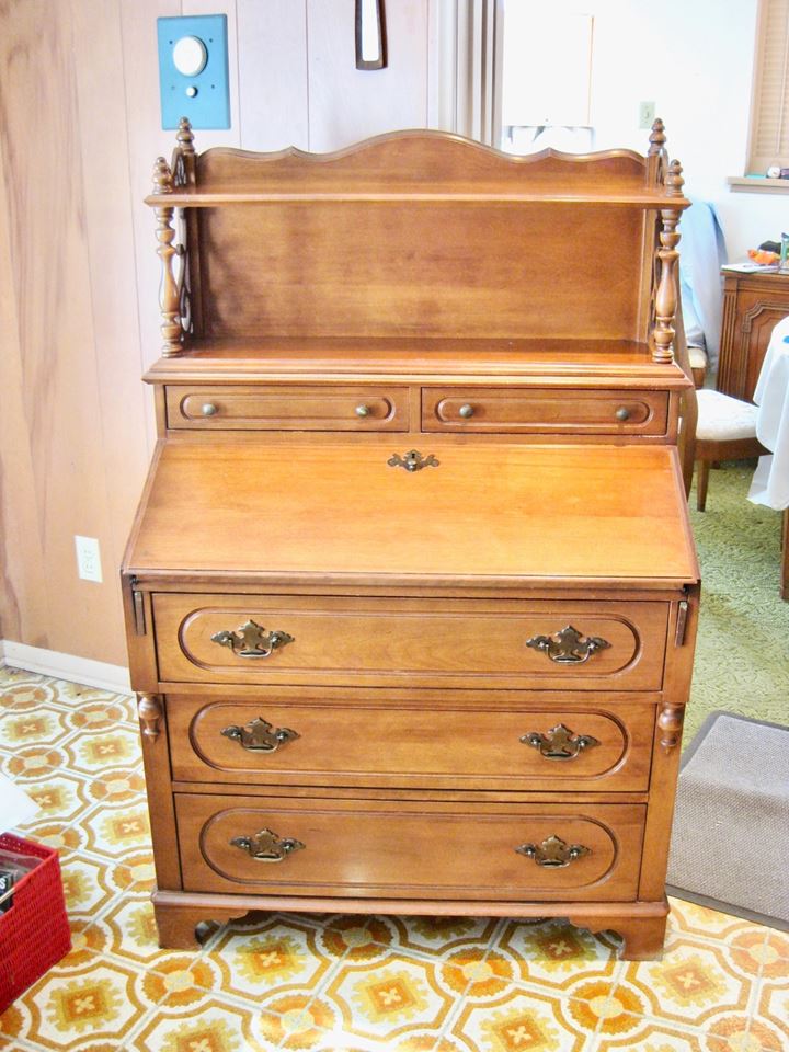 North County Estate Online Auction No. 3 (PICK UP DATES 04/15 and 4/16)
