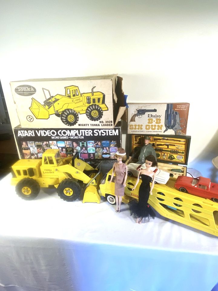 1 of 2 RARE! 1960's+ Vintage Toys & Treasures - Hot Wheels, Barbies, GI Joe Online by Six Pence