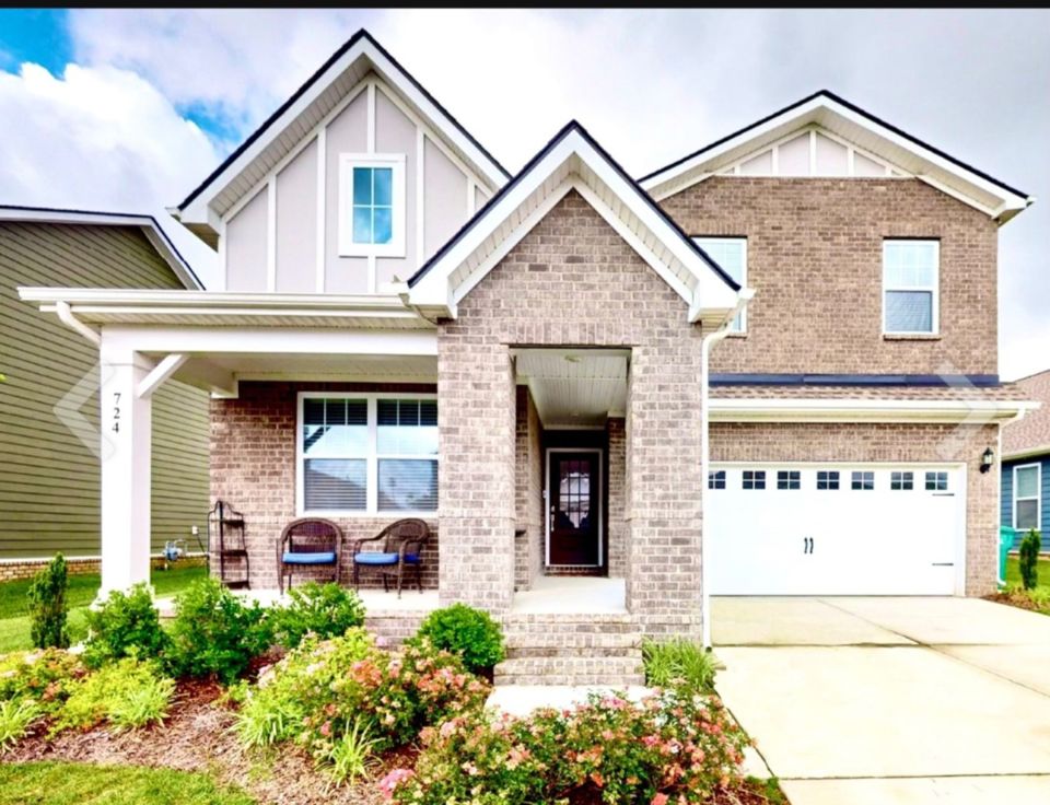 ONLINE FINE FURNISHINGS SPRING HILL SALE