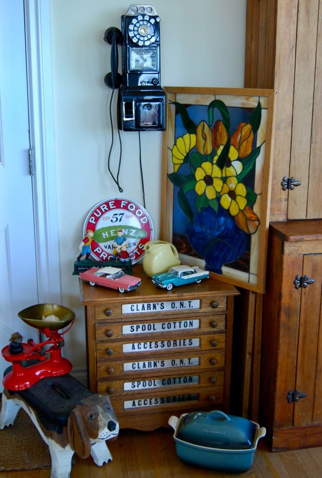 Americana & Collectibles Online Auction