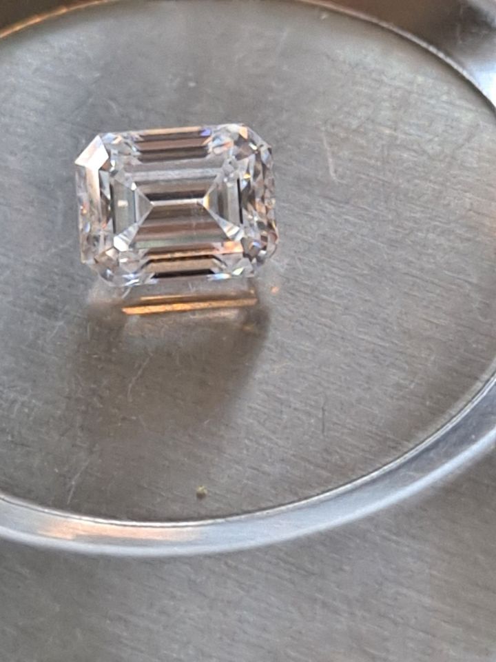 We are back! In case you missed it!New lower prices! Diamonds, Gemstones, great quality!