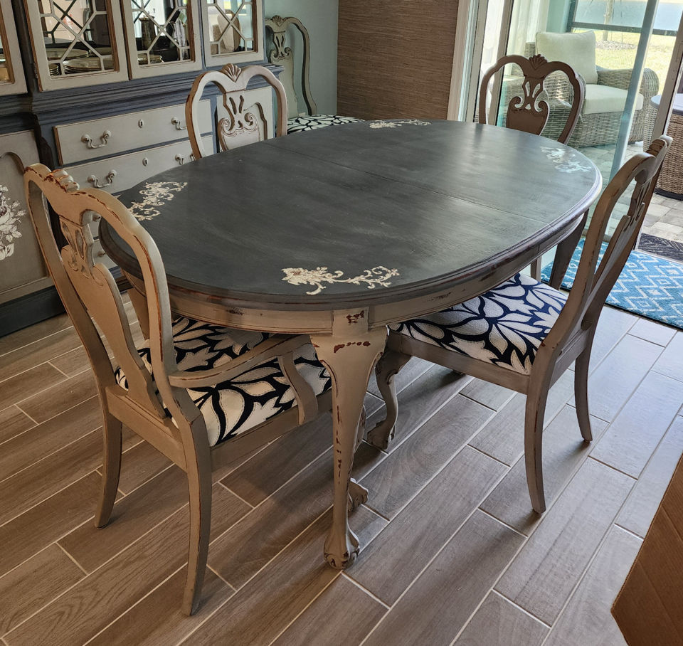 Shop Beautiful Finds in Stillwater, an Online Estate Sale (Now 50% Off)
