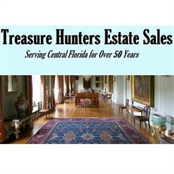 Treasure Hunters Logo