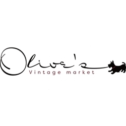 Olive's Vintage Market Logo