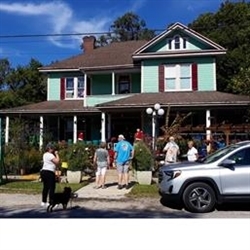 Grumbles House Antiques And Garden Shop Logo