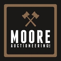Moore Auctioneering Logo