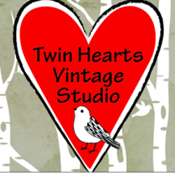 Twin Hearts Vintage Studio Logo