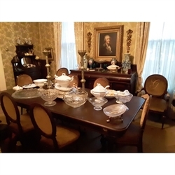 Stewart's Antiques, Appraisals & Estate Sales Logo